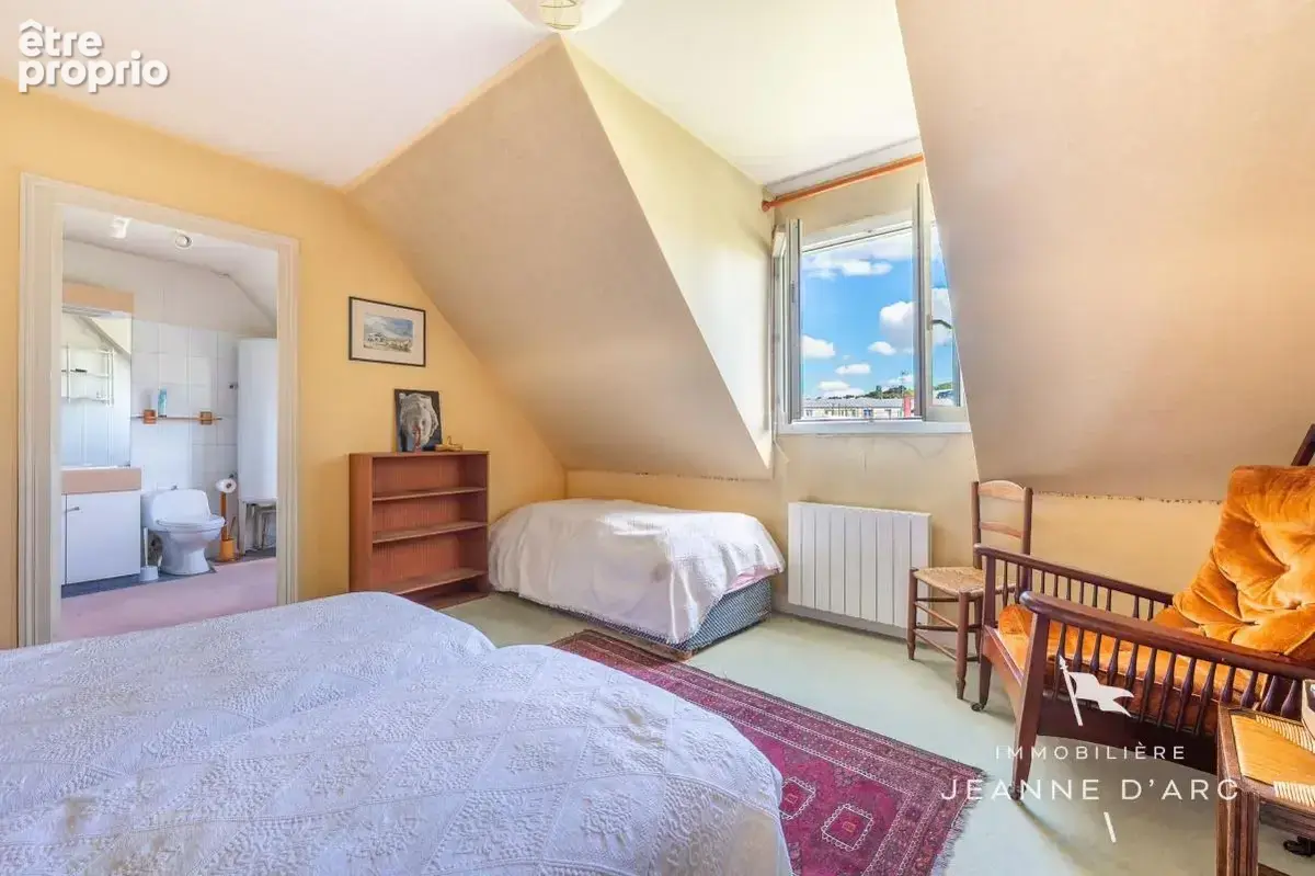 Photo Appartement à Versailles au prix de 250 000€