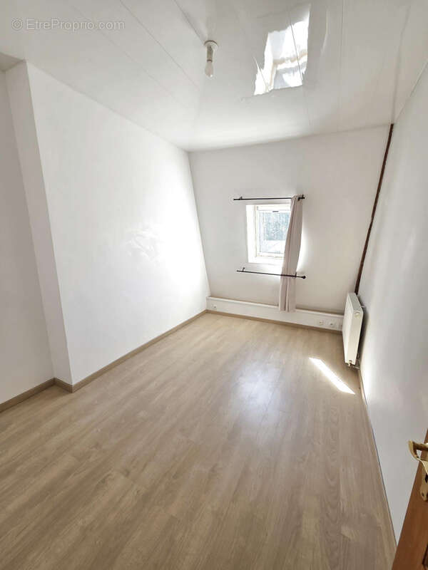 Appartement à MOULINS