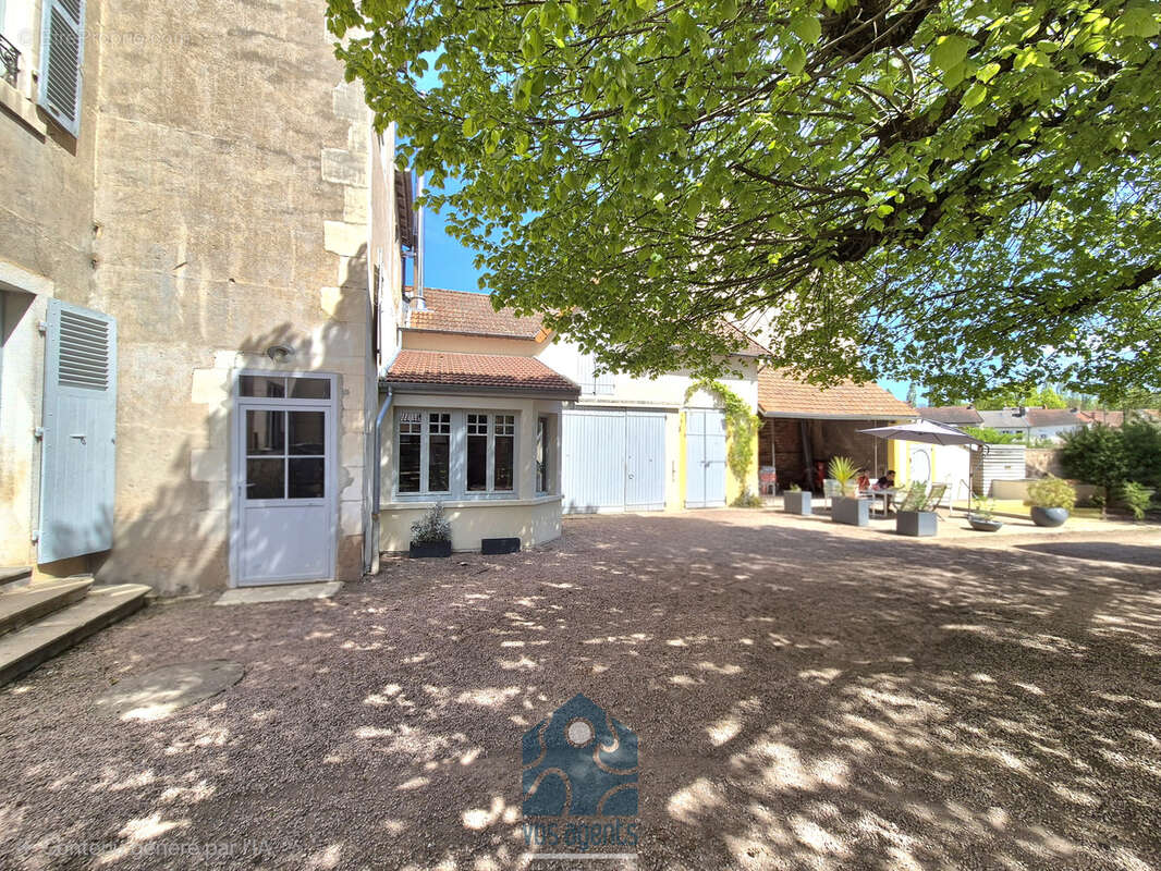 Maison à LAPALISSE
