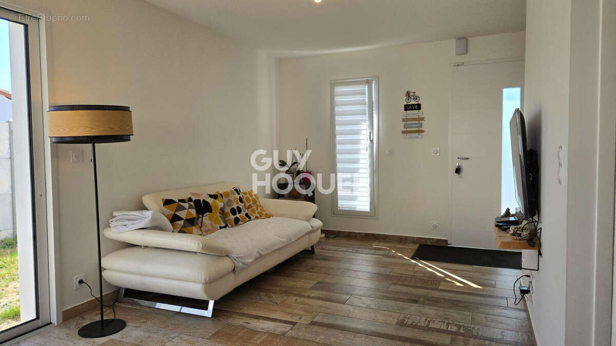 Maison à SAINT-HILAIRE-DE-RIEZ