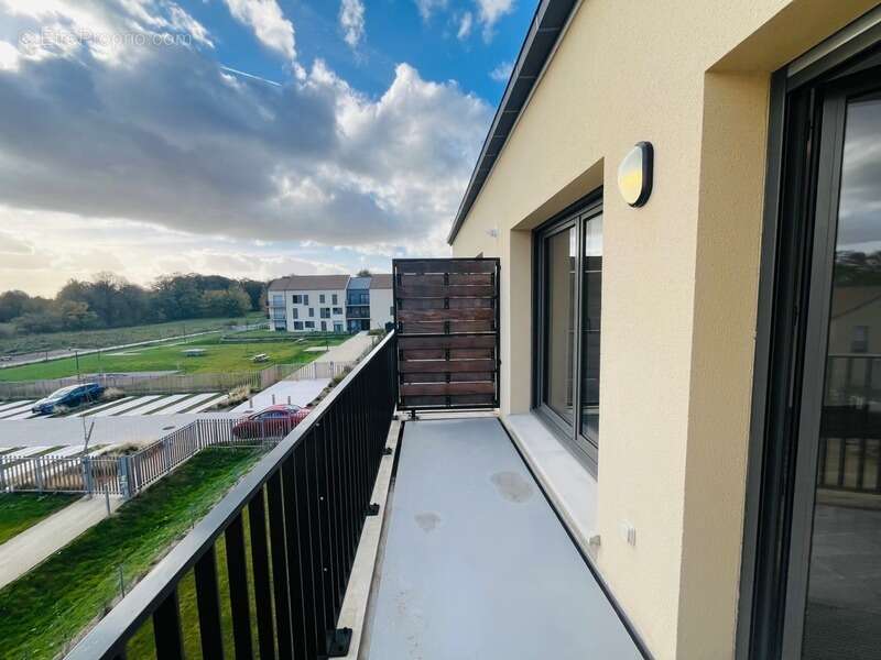 Appartement à MARLY-LA-VILLE