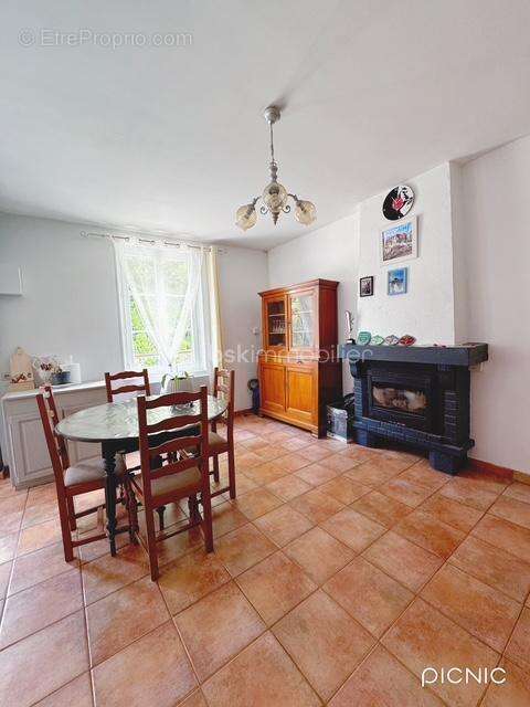 Maison à LE MERLERAULT