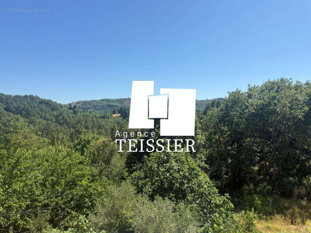 Maison à LES ASSIONS