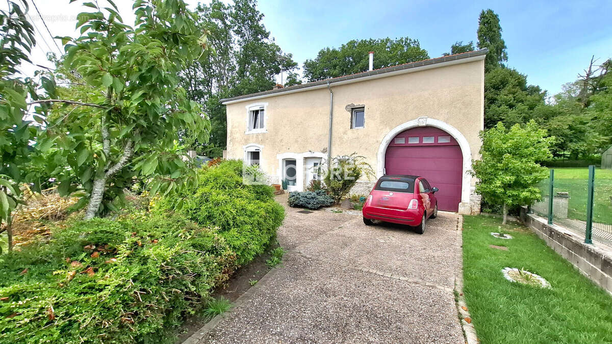 Maison à HUDIVILLER