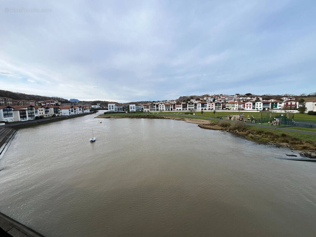 Appartement à CIBOURE