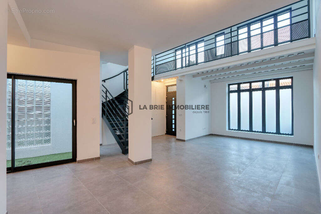 Appartement à MONTGERON