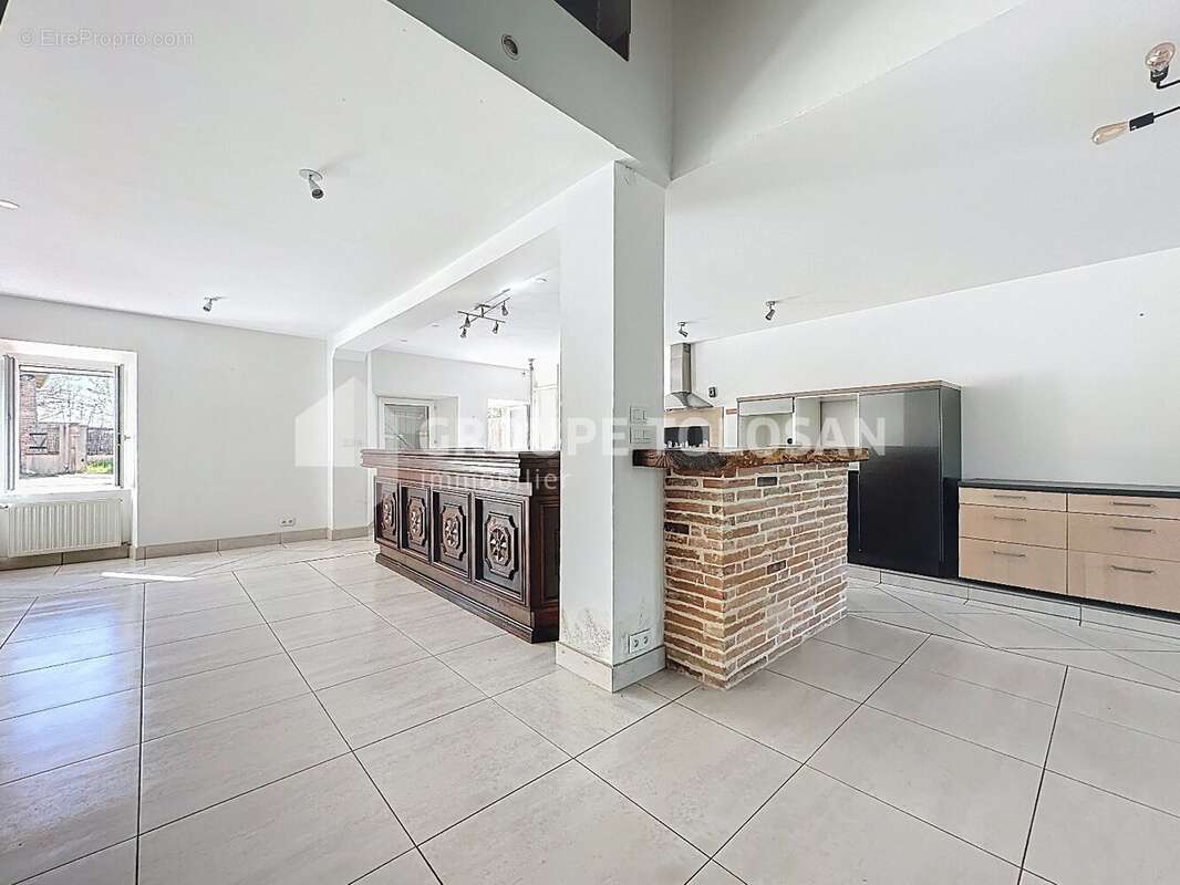 Maison à BOURG-SAINT-BERNARD