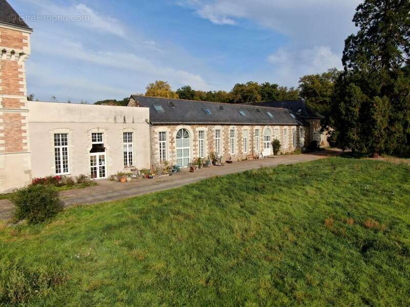 Maison à LE CELLIER