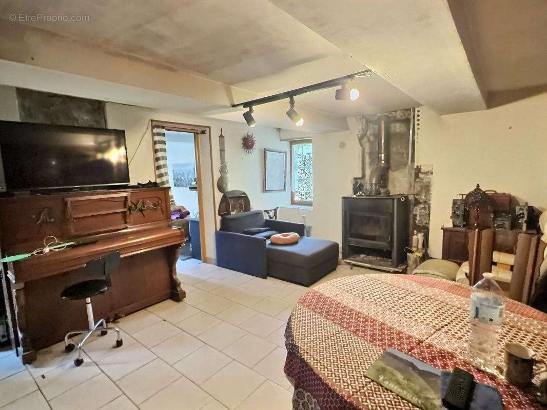 Appartement à LANTOSQUE