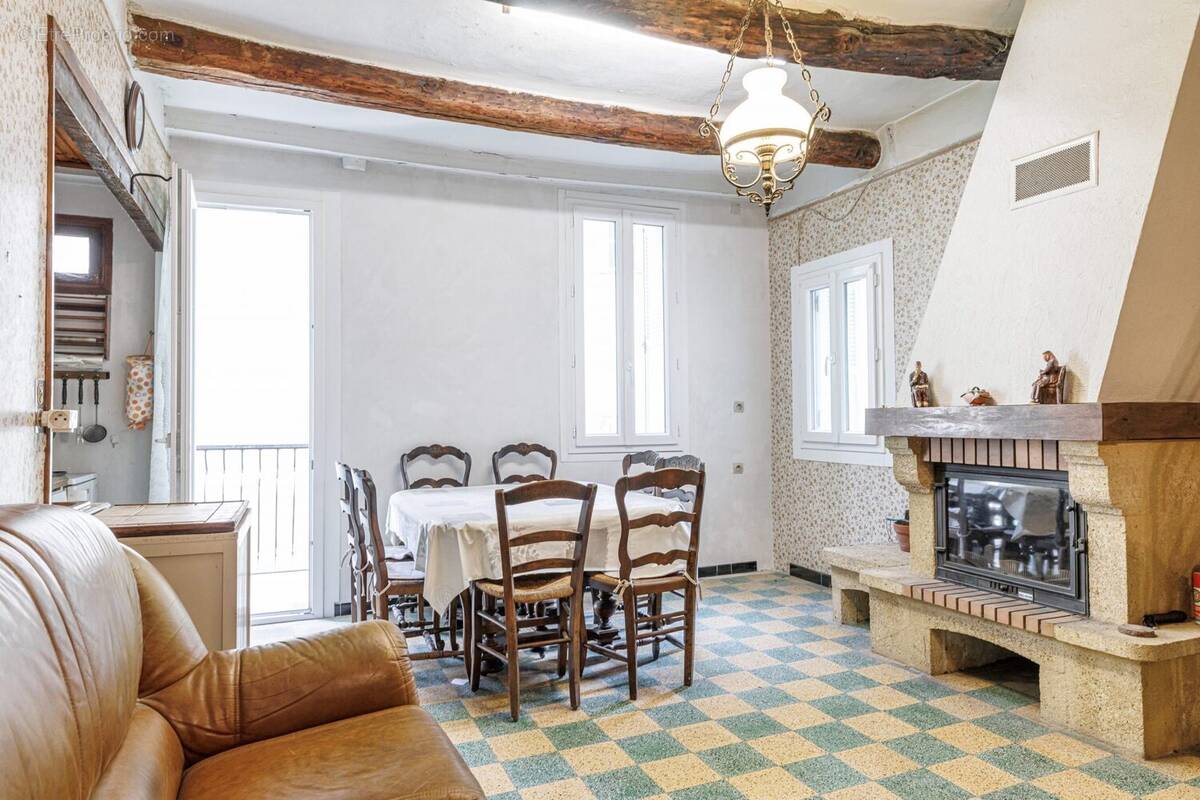 Maison à L'ESCARENE