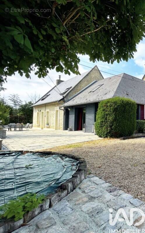 Photo 1 - Maison à BELLENGREVILLE