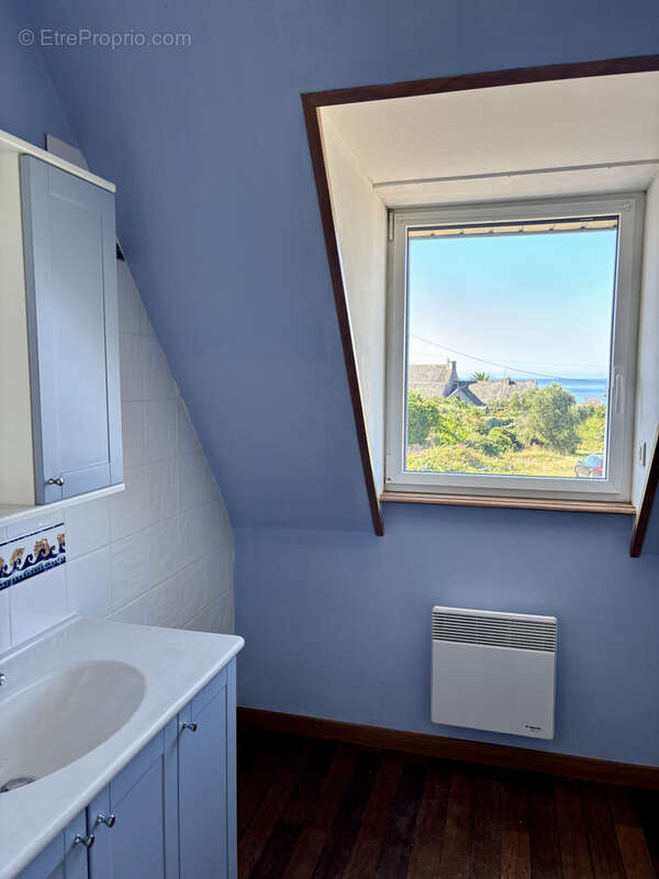 PLOZÉVET   Maison individuelle à deux pas de la mer - photo 10