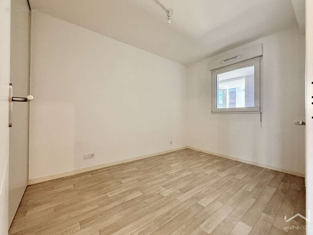 Appartement à LA MEZIERE