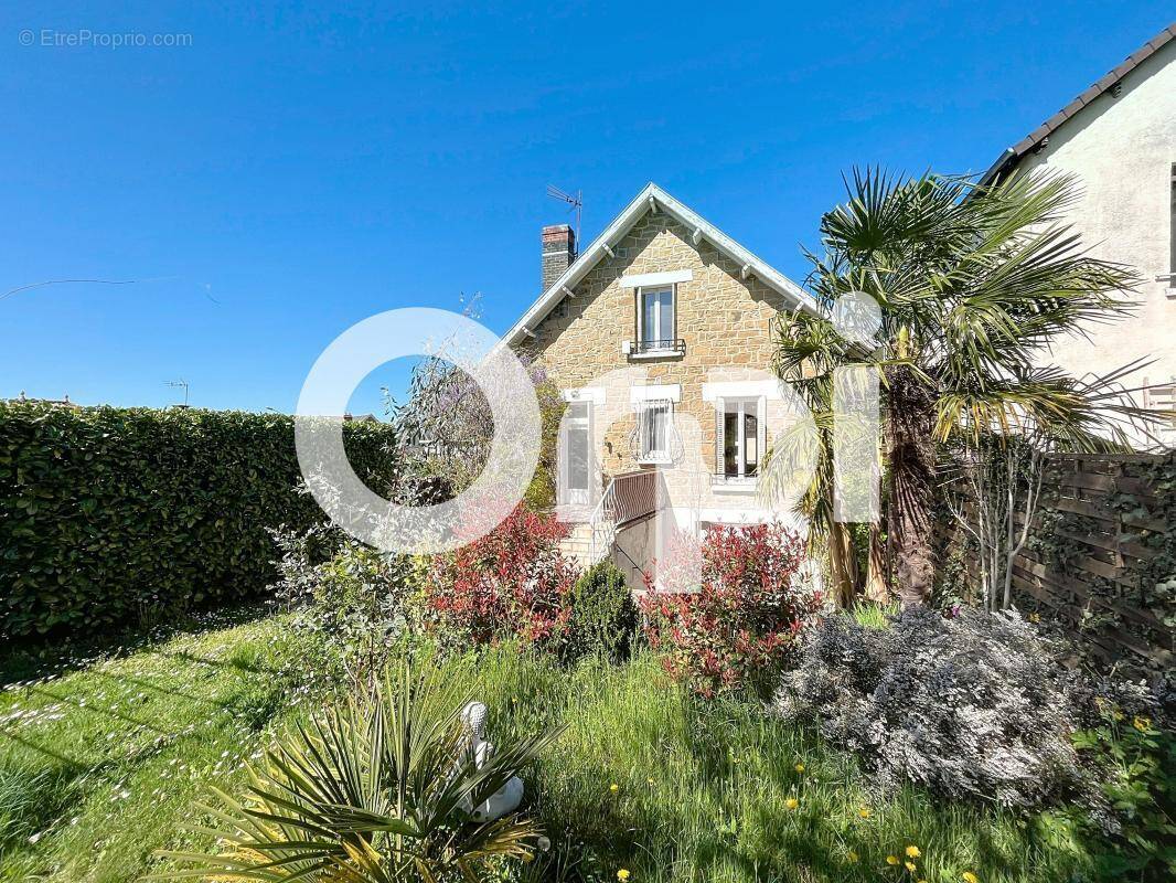 Maison à BRIVE-LA-GAILLARDE