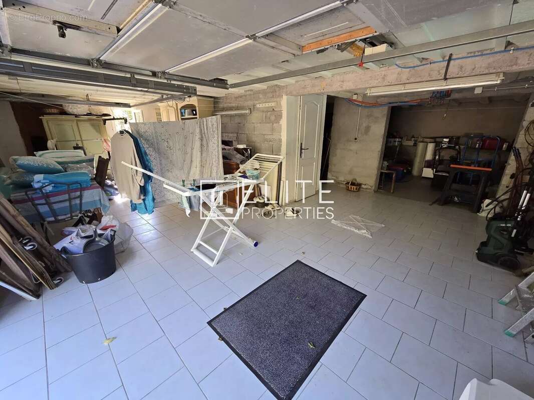 Maison à LES ADRETS-DE-L'ESTEREL