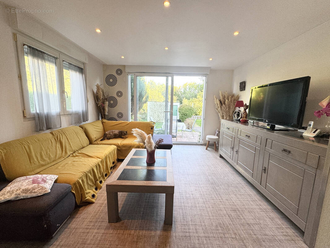 Maison à MONT-SAINT-MARTIN