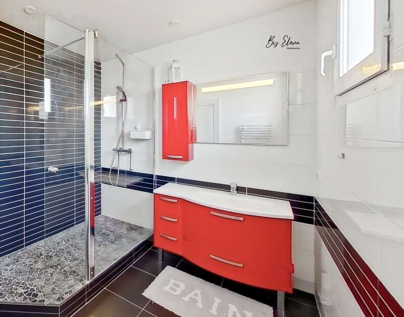 Maison à BUSSY-SAINT-GEORGES