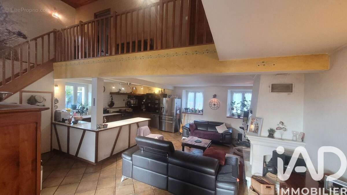 Photo 4 - Maison à ETREPILLY