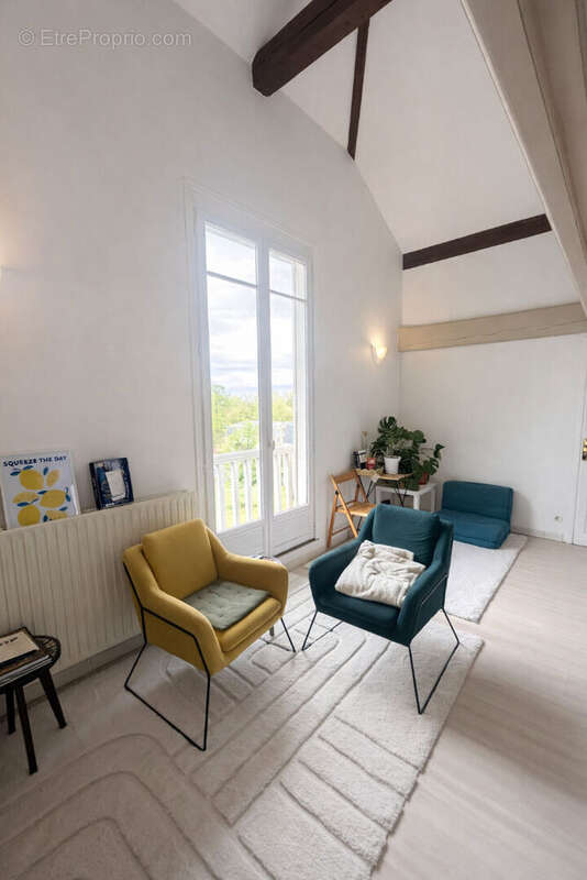 Appartement à COYE-LA-FORET