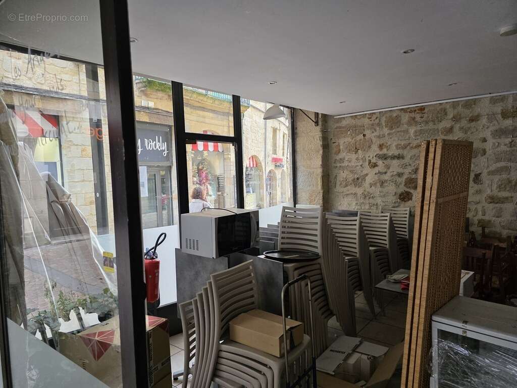 Commerce à FIGEAC