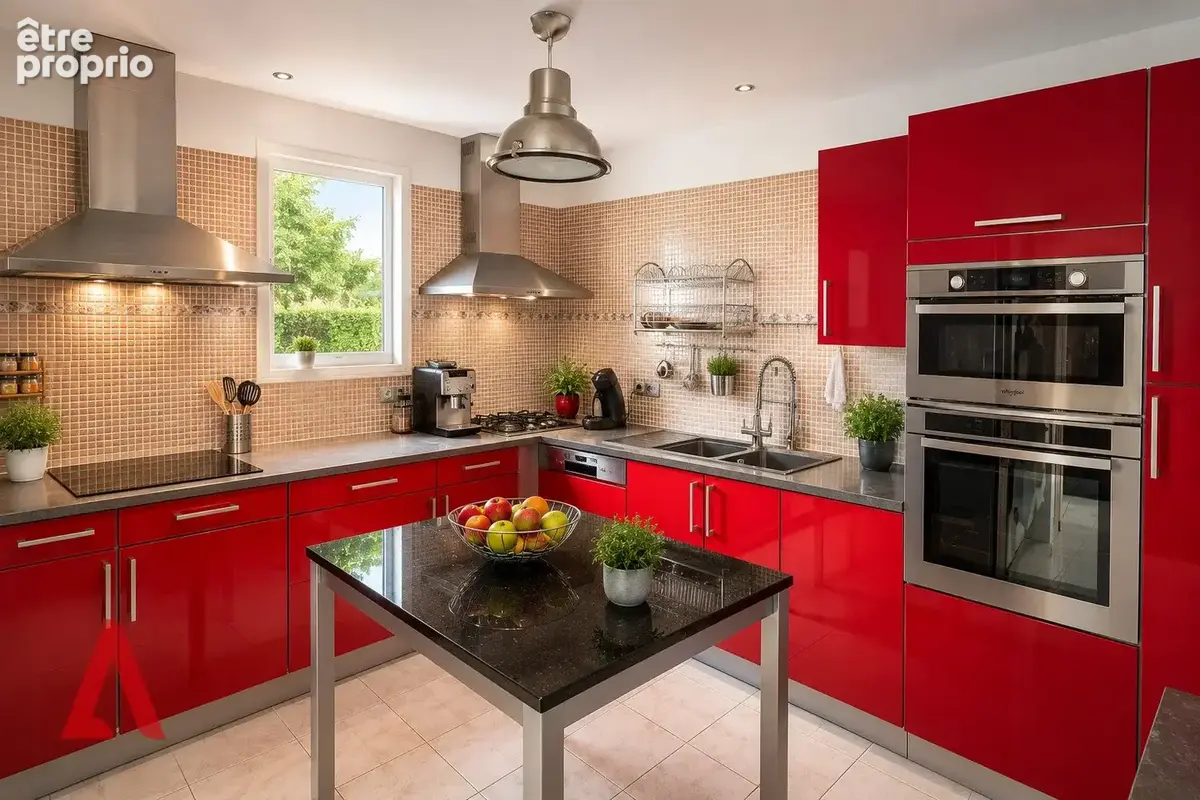 Coup de cur à Margon : villa avec piscine, jardin et logement indépendant  315 000  - photo 3
