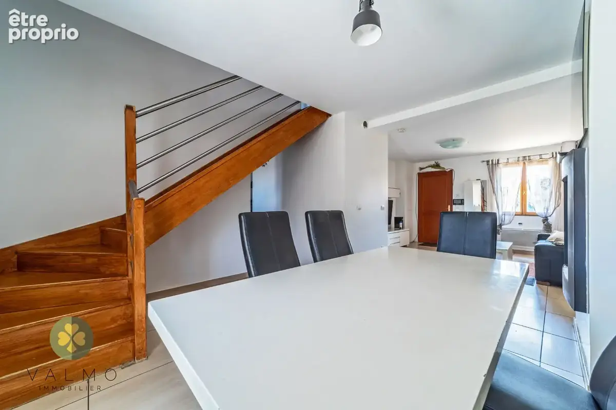Freneuse   idéale première acquisition   3 chambres   garage   aucun travaux - photo 8