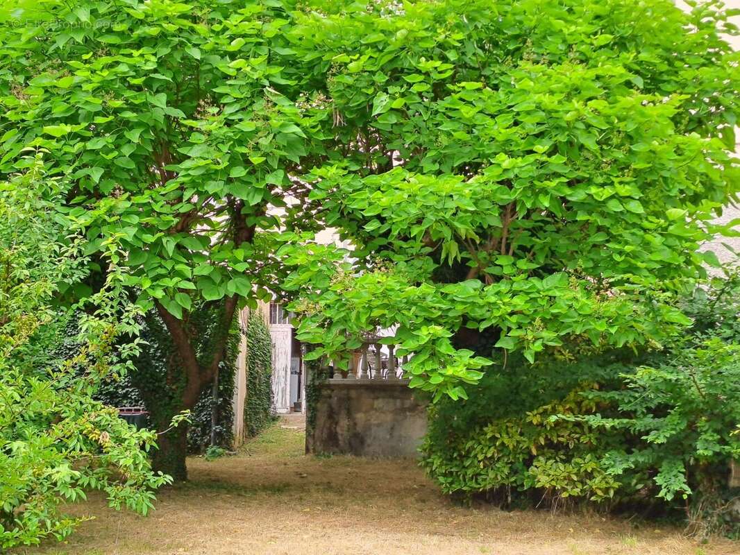 Maison 114 m² à Romans-Sur-Isere  - photo 2
