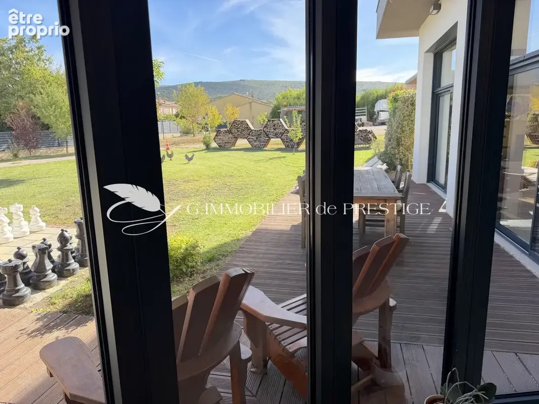 Une villa contemporaine en village avec vue Ventoux et Gorges de la Nesque - photo 14