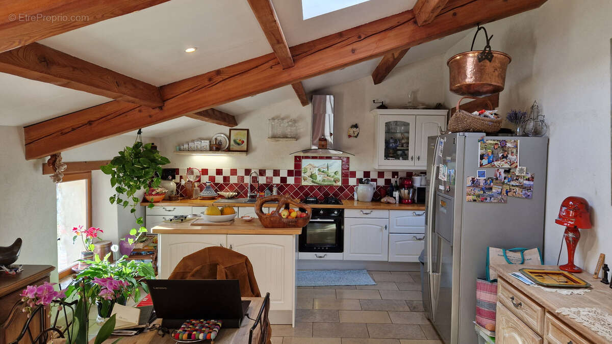 Maison à LA PALUD-SUR-VERDON