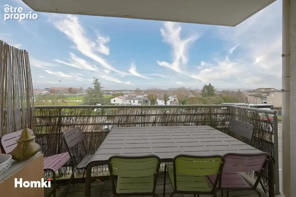 Appartement T3 de 60 m² à La Verpillière 38290, Avenue du Général de Gaulle - photo 1