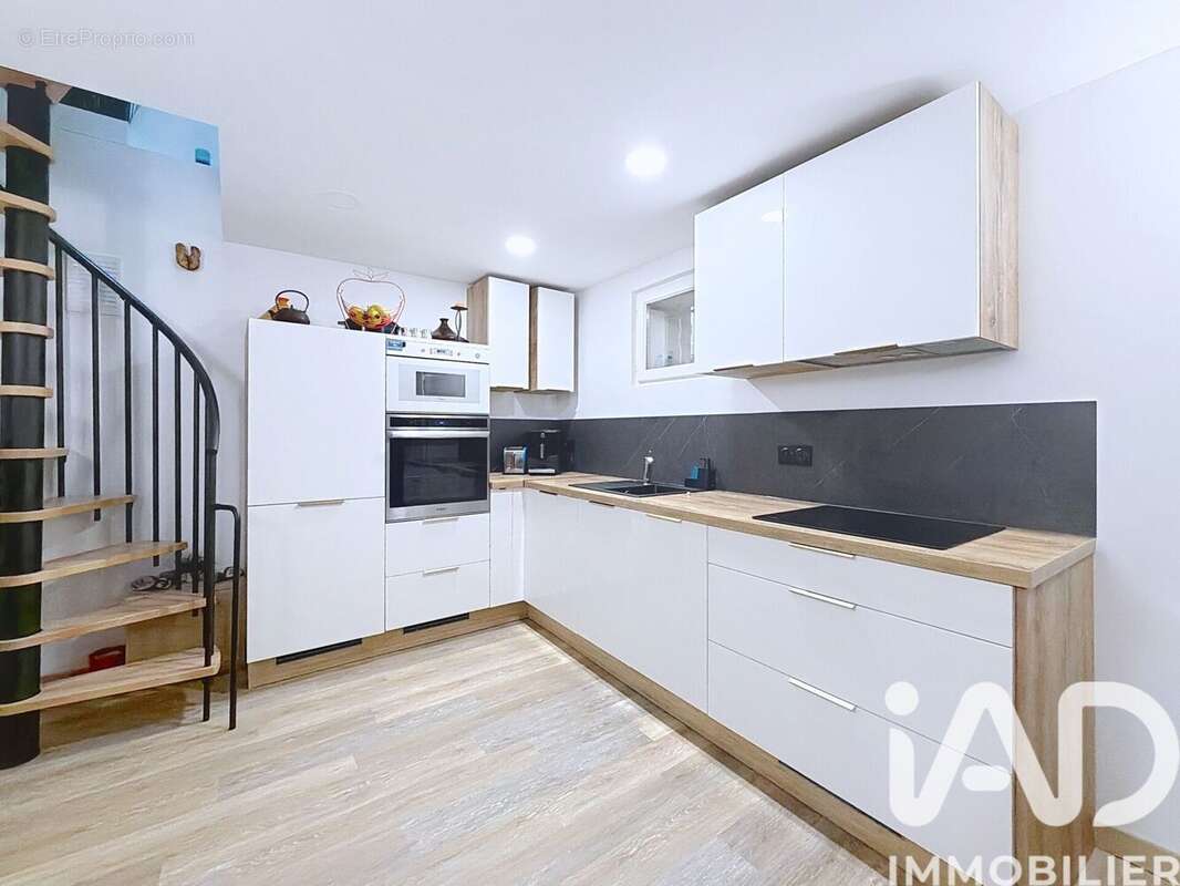 Photo 6 - Appartement à PARIS-18E