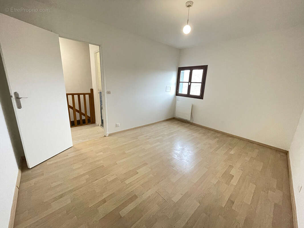 Maison à NANTEUIL-LES-MEAUX