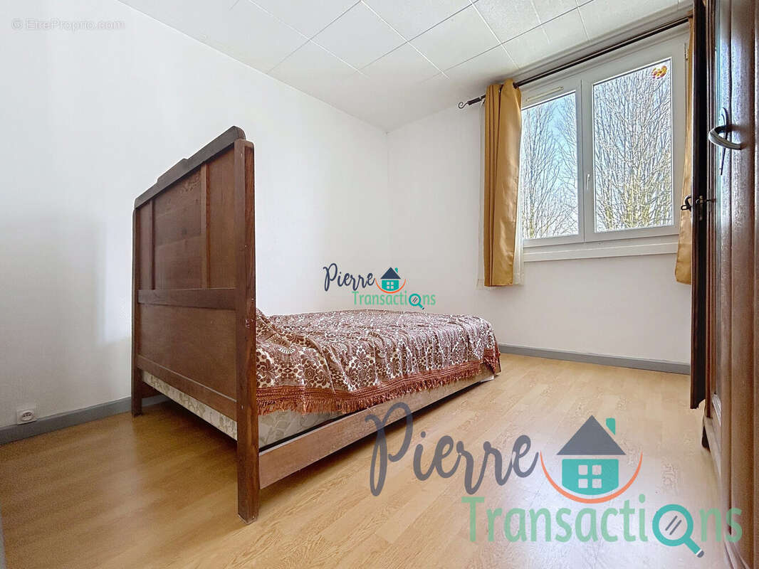 Appartement à SAINT-MAURICE-D'ETELAN