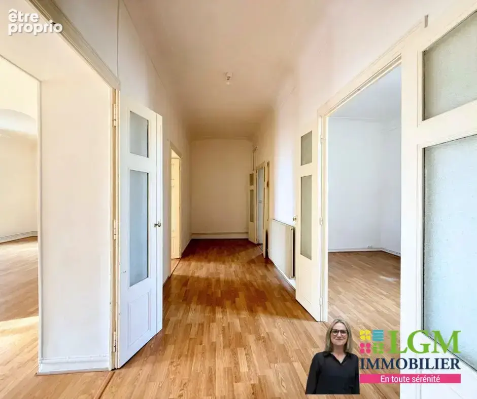 Nimes centre - appartement haussmannien 147 m² - photo 5