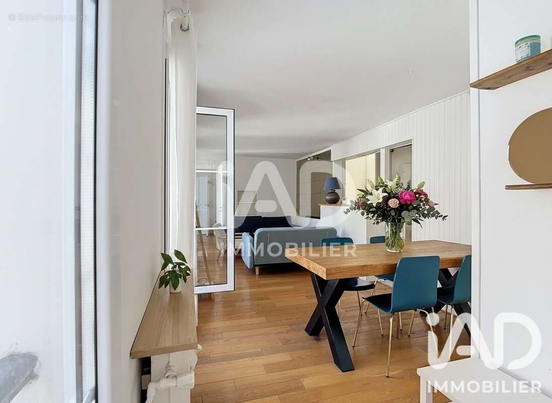 Photo 2 - Appartement à PARIS-9E