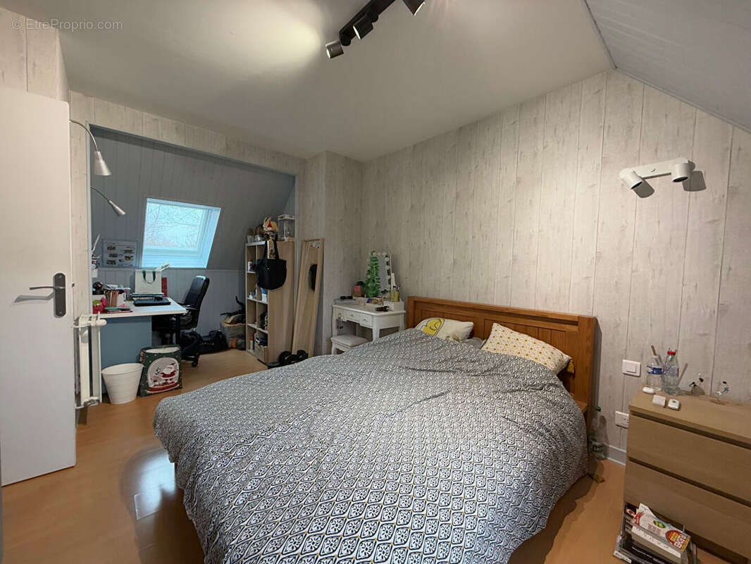 Maison à SAINT-DOULCHARD