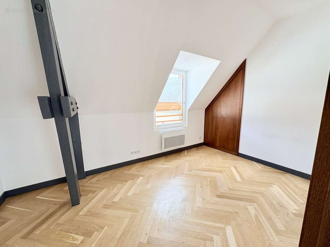Appartement 78 m² à Orleans  - photo 7