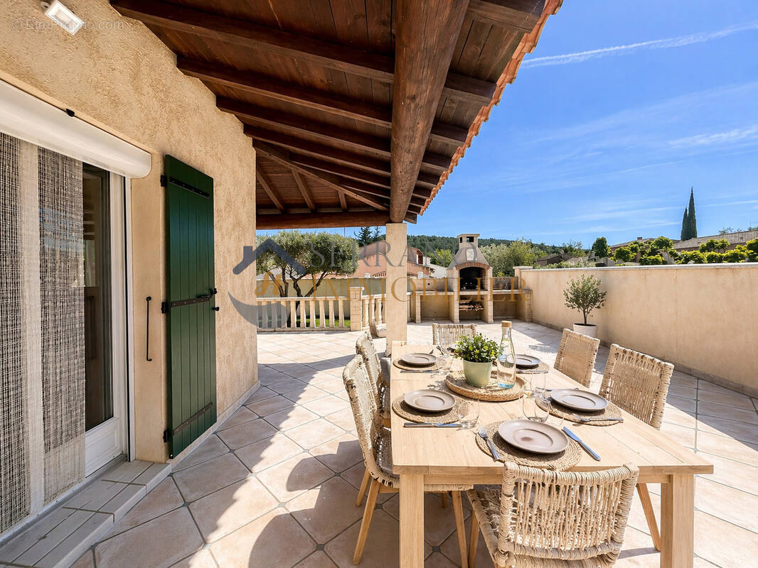 Maison à BEAUCAIRE