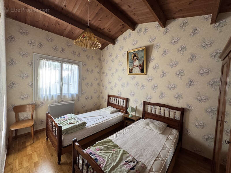 Maison à LES MATHES