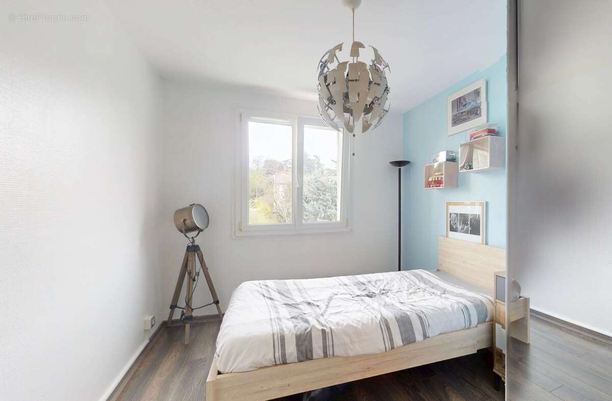 Appartement à SAINTE-FOY-LES-LYON