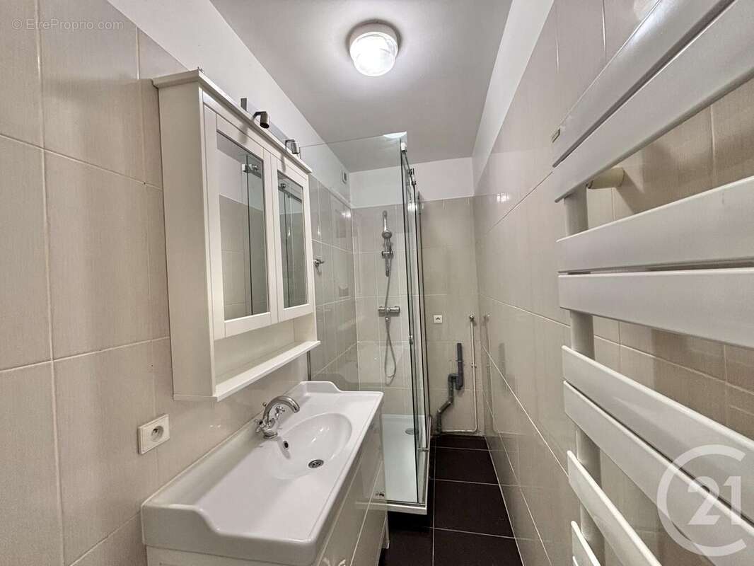 Appartement à ROQUEBRUNE-CAP-MARTIN