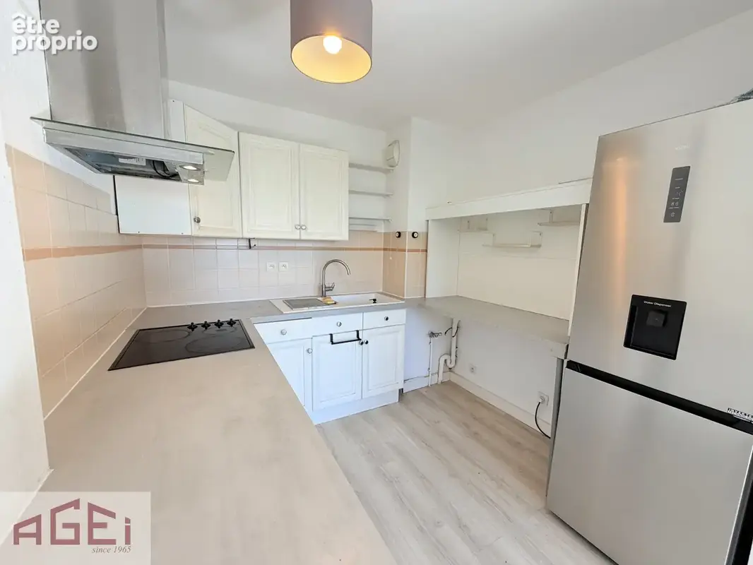 Appartement T3 68 m2 traversant - photo 3