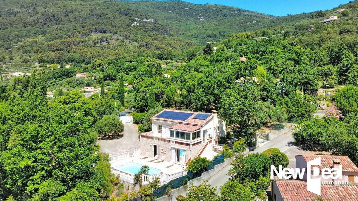 Maison à SEILLANS