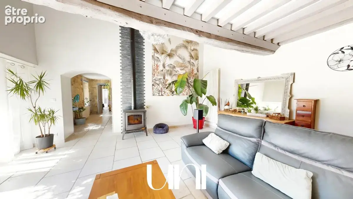 Corps de ferme 10 pièces de 339m² avec dépendances - Nonant - photo 2