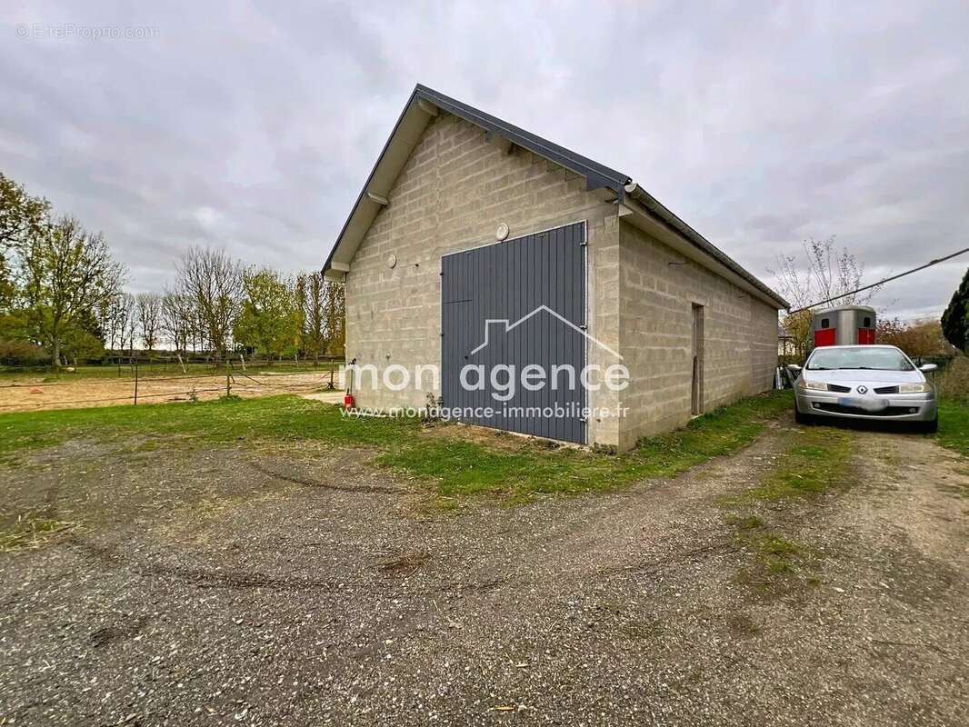 Maison à SAINT-AIGNAN-SUR-RY