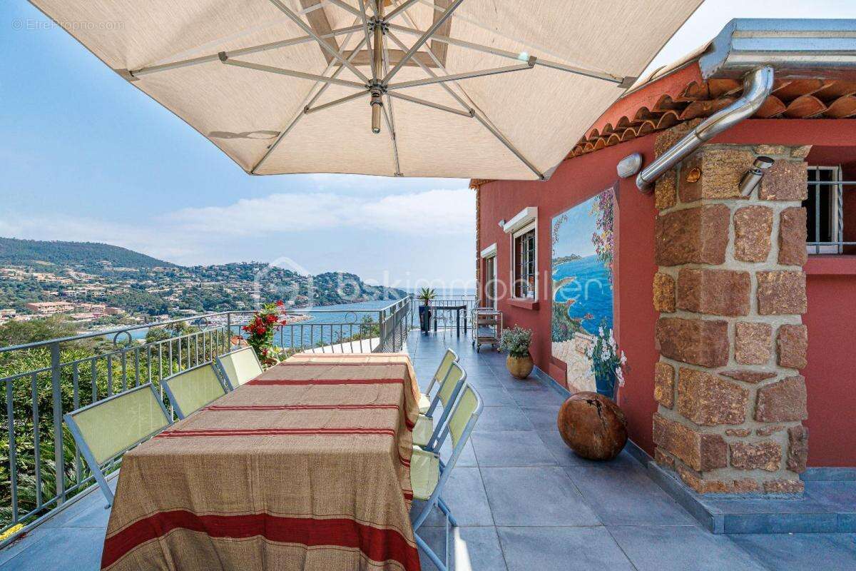 Maison à SAINT-RAPHAEL