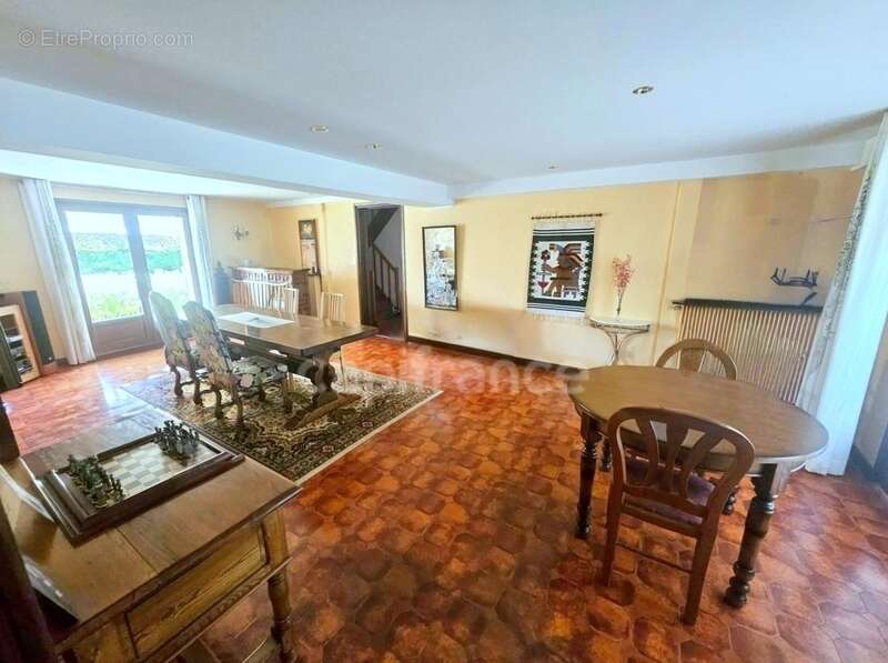 Maison de caractère 225m2 avec piscine chauffée - photo 4