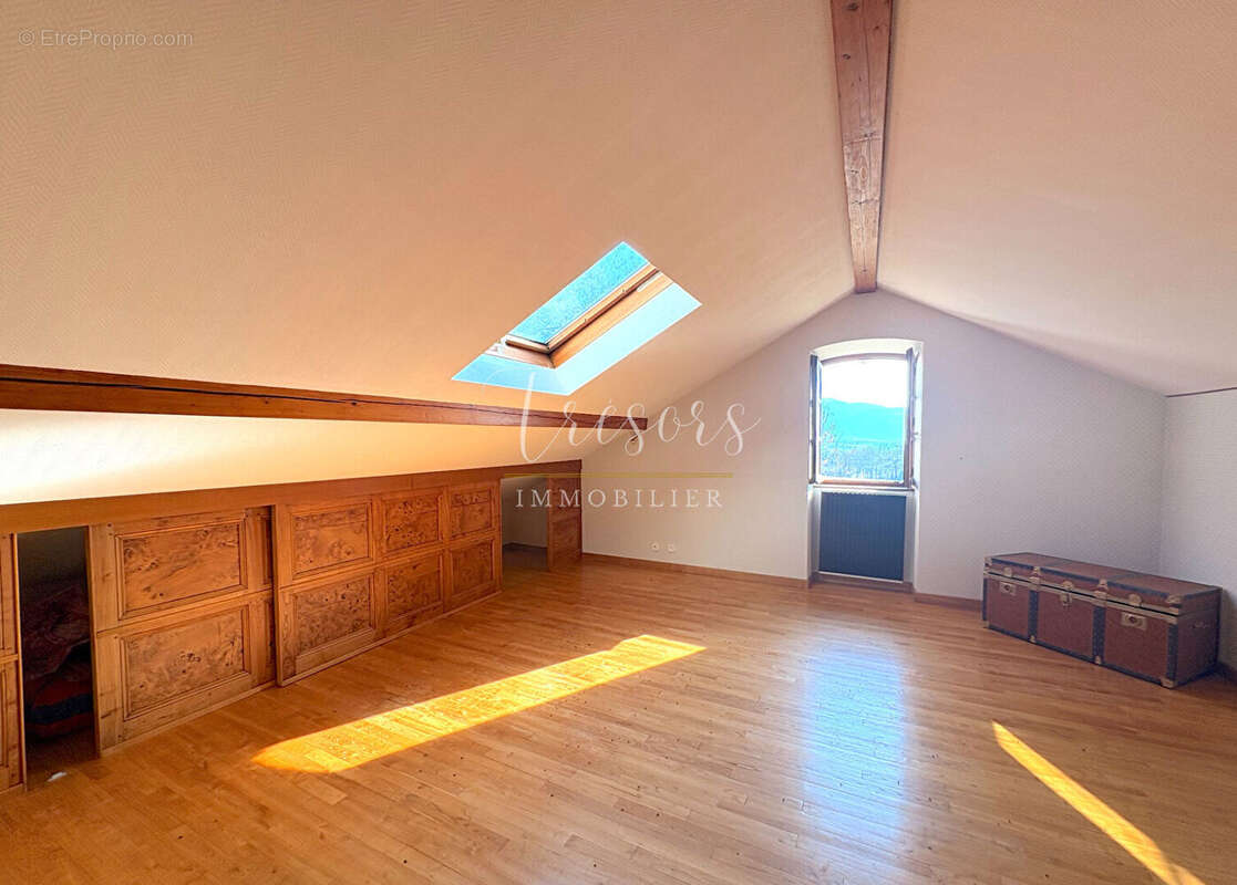 Maison à BELMONT-LUTHEZIEU