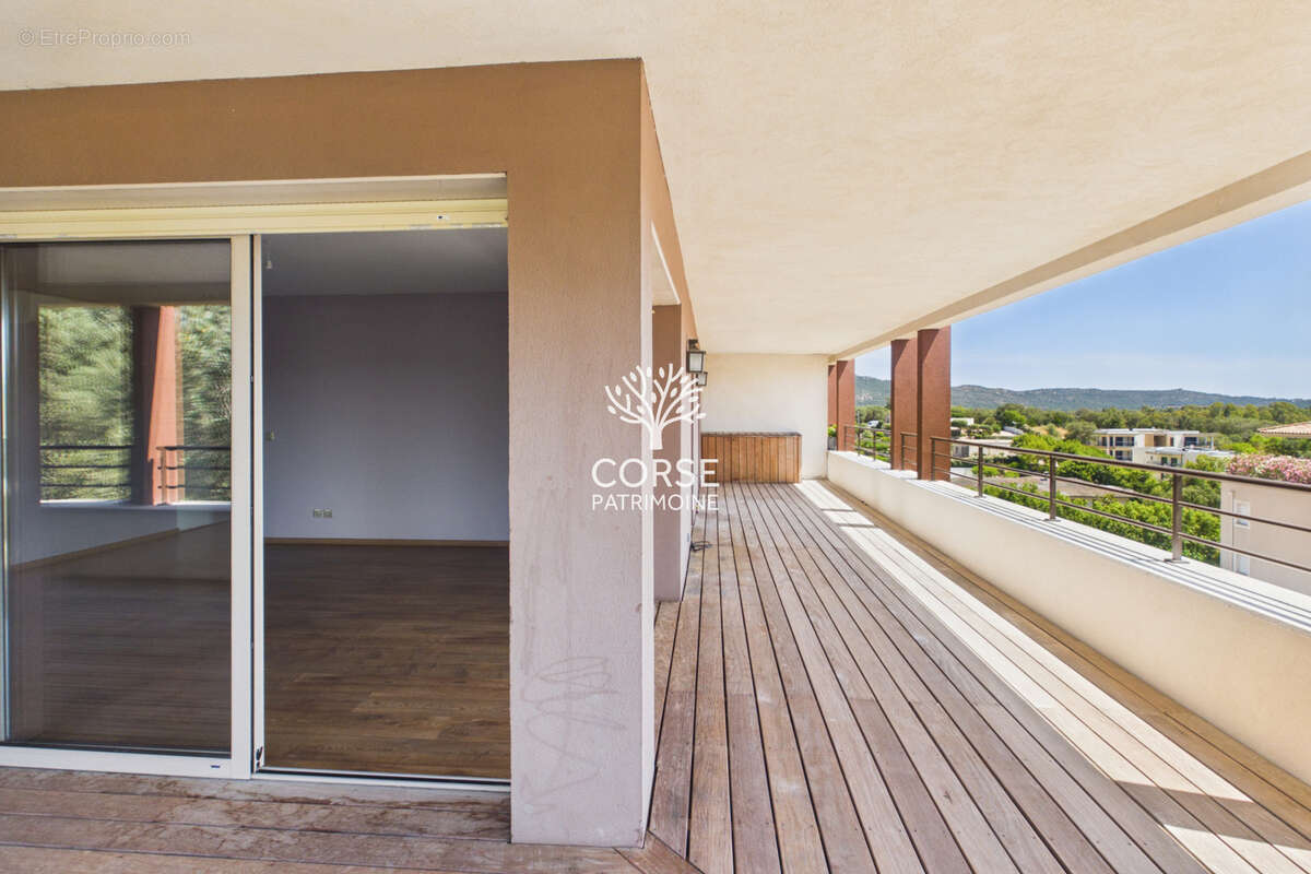 Appartement à PORTO-VECCHIO