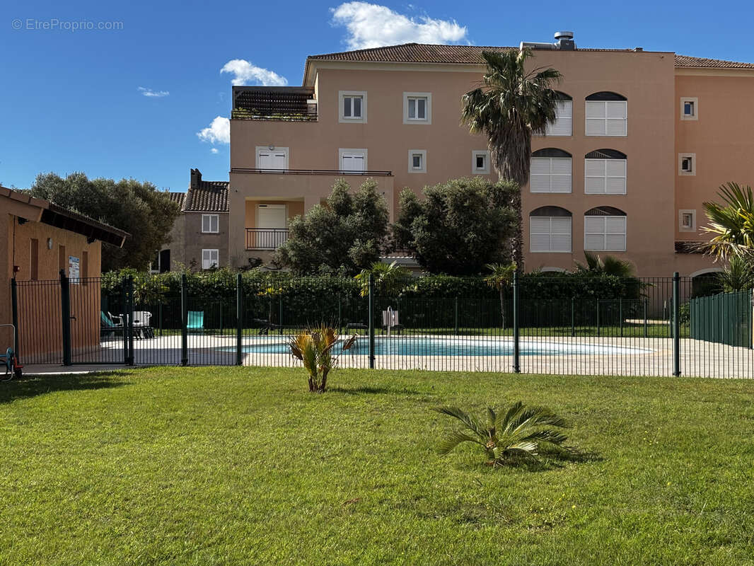 Appartement à SARI-SOLENZARA